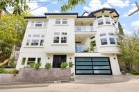 Building Photo - 1120 Oban Dr