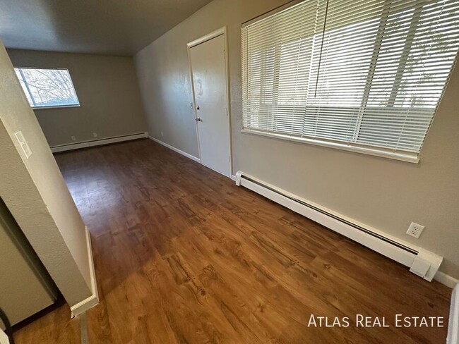 Building Photo - Upgraded 2BR | Prime Location Near Old Col...