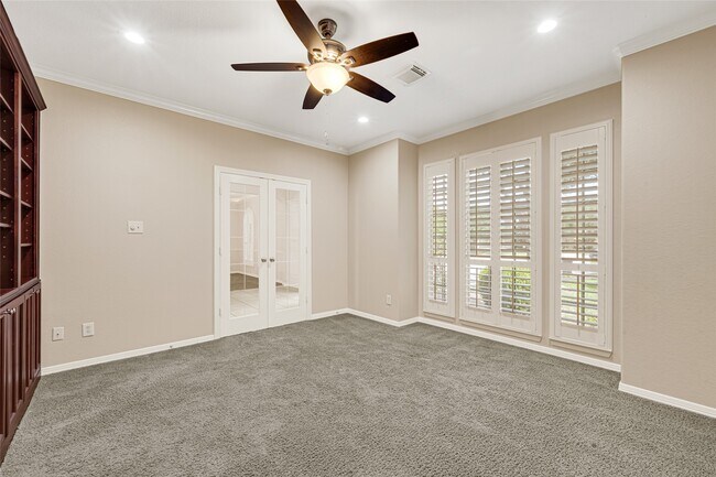 Building Photo - 3906 Point Cuero Ct