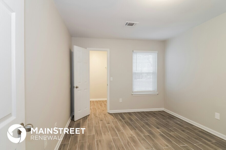 Building Photo - 3196 Warrenton Ct