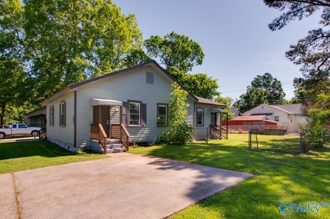 Building Photo - 3507 Dubose St SW