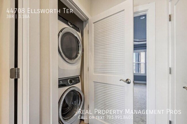 Building Photo - 44708 Ellsworth Terrace