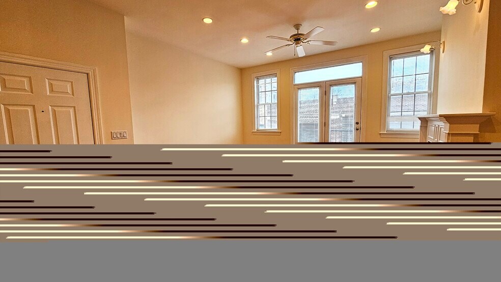 Building Photo - 511 N Hartland Ct