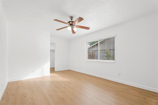 Building Photo - 421 Parkvale Ln