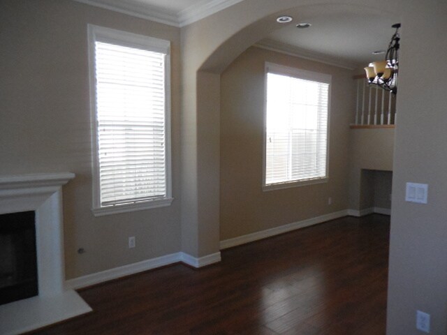 Building Photo - 2101 Canyon Cir