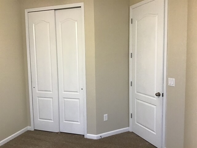 Building Photo - 305 Pine Arbor Cir
