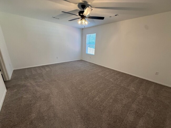 Building Photo - 1008 Raven Walk Dr