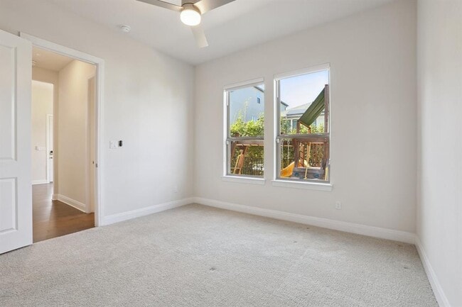 Building Photo - 19304 Summit Glory Trl