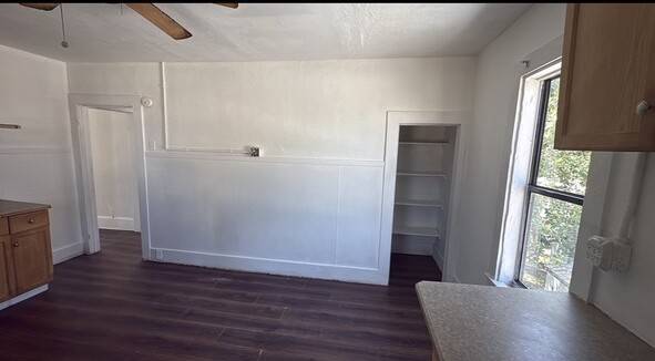 Building Photo - 622 N Beach St