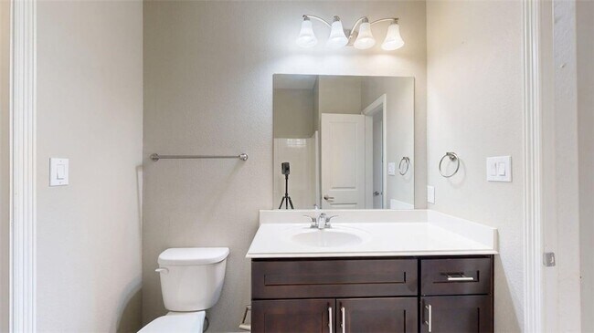 Building Photo - 2003 Harvey Mitchell Pkwy S