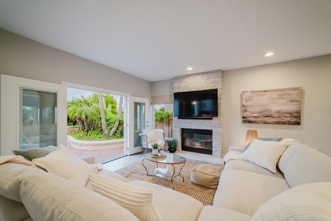 Building Photo - 7528 Navigator Cir