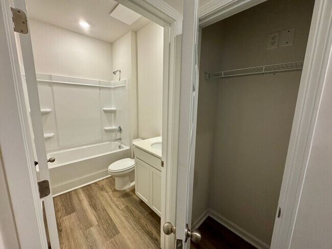 Building Photo - New Construction Home in Limestone County in resort community