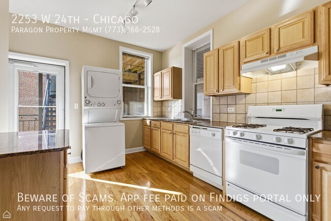 Building Photo - 2253 W 24th-Chicago