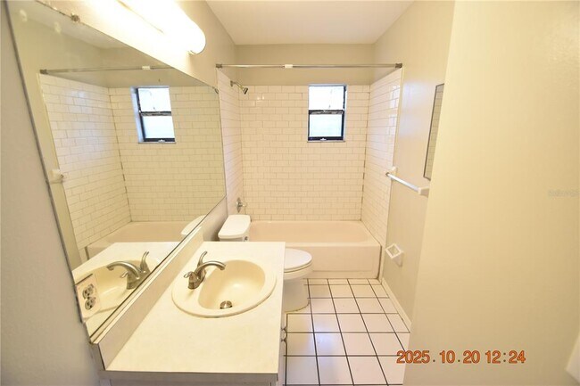 Building Photo - 3320 33rd St N