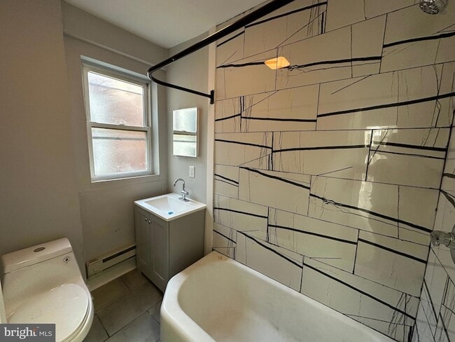 Building Photo - 4018 N Darien St