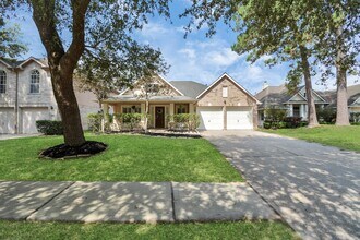 Building Photo - 13339 Yaupon Holly Ln