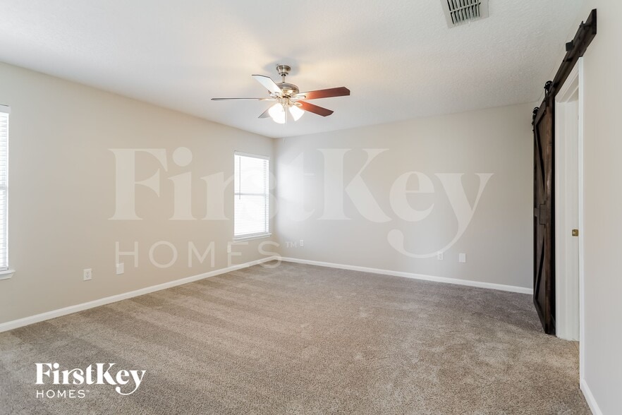 Building Photo - 2954 Ravine Hill Dr