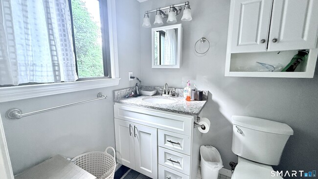 Building Photo - 507 Mill Pond Dr