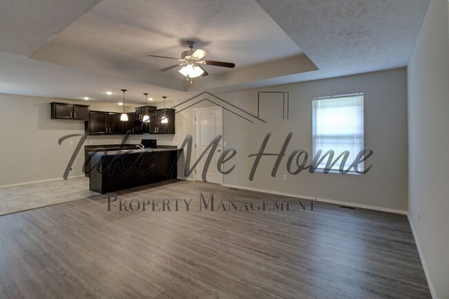 Building Photo - 3 Bedroom in Nixa!