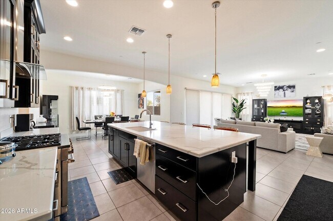 Building Photo - 4689 N 183rd Ave