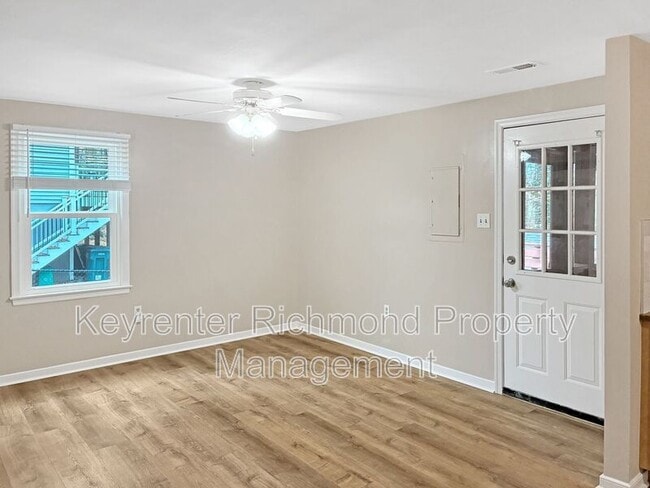 Building Photo - 2618 Darnell Rd