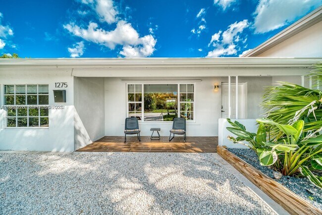 Building Photo - 1275 NE 204th Terrace