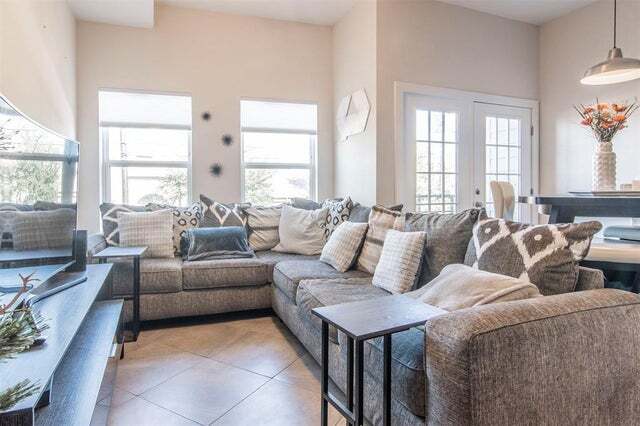 Building Photo - 1011 Studemont St