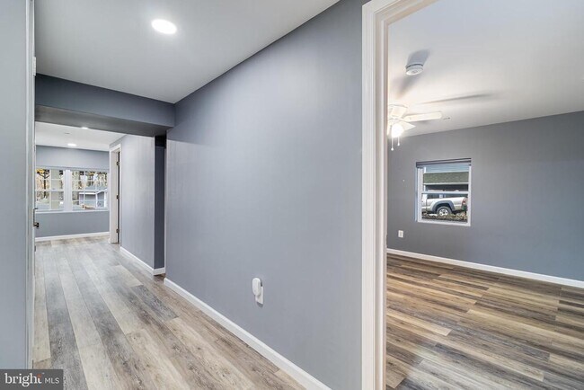 Building Photo - 8325 ABC Farm Pl