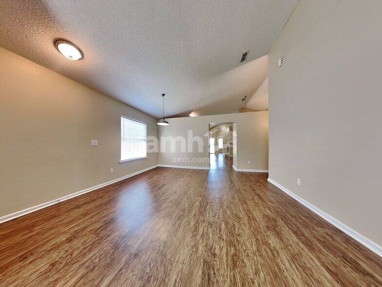 Building Photo - 10952 Sawtooth Oak Ct