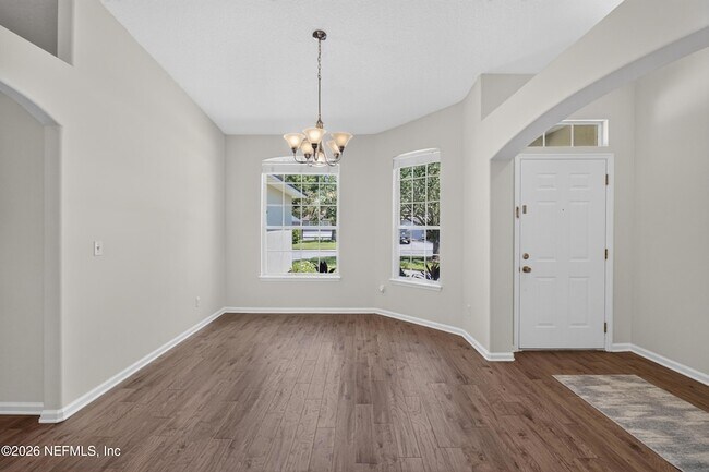 Building Photo - 12838 Chets Creek Dr N