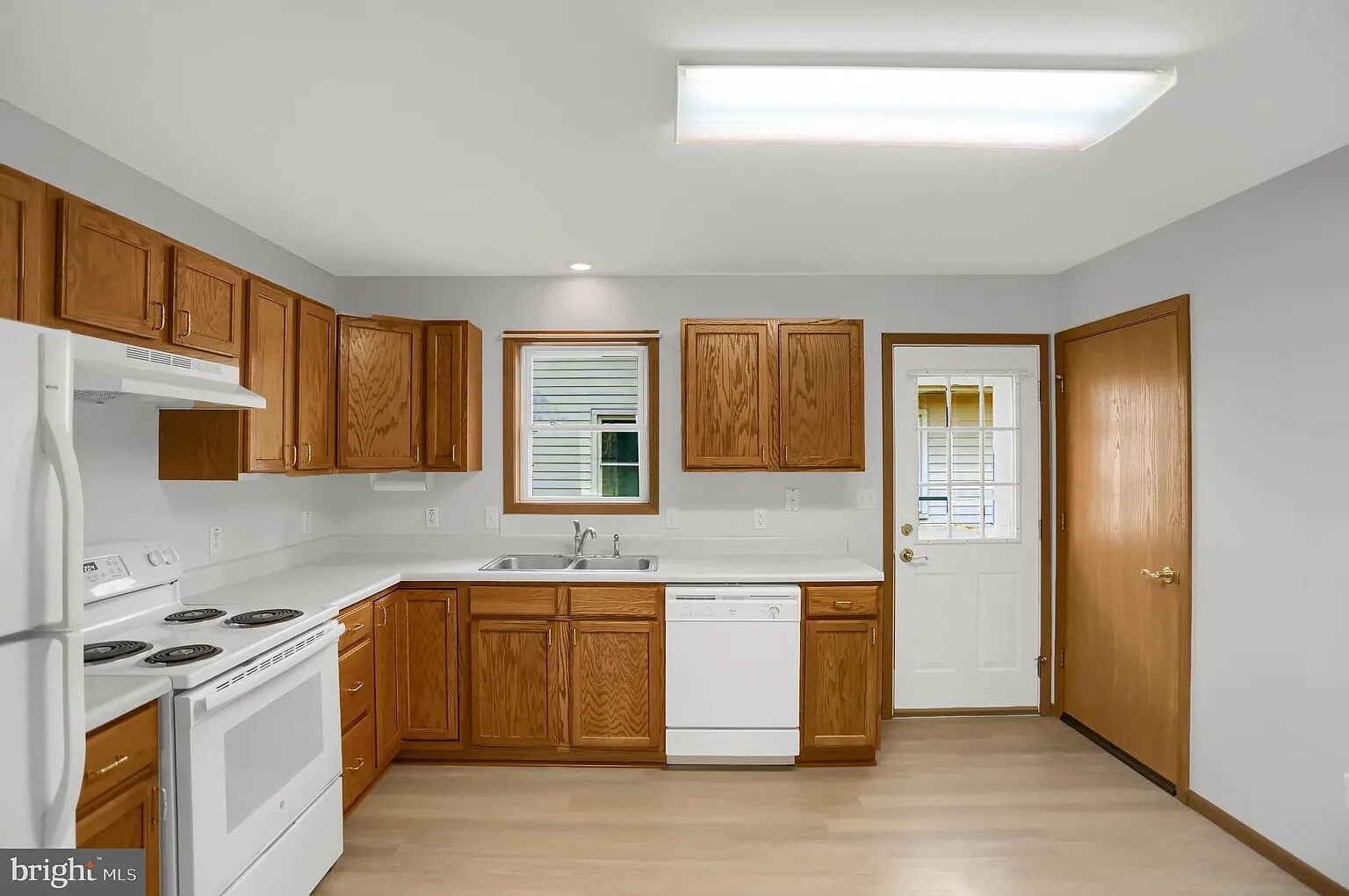 Building Photo - 288 Ghaner Dr