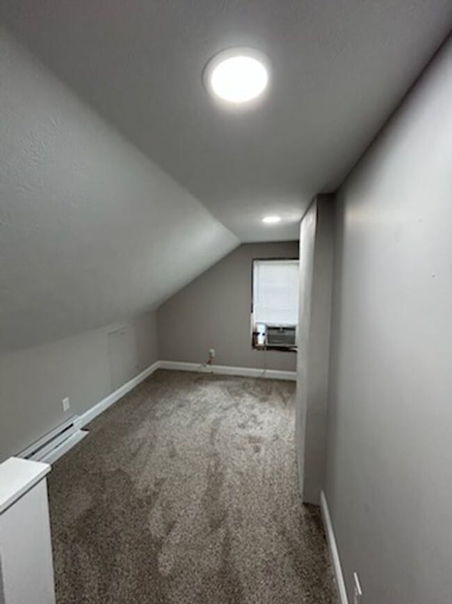 Building Photo - 1378-1380 Hamlet (Park)