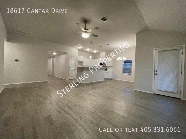 Building Photo - 18617 Cantar Dr