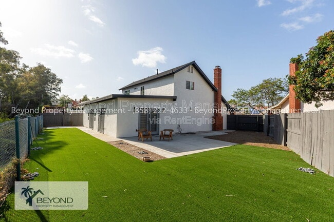 Building Photo - 8987 Jade Coast Ln