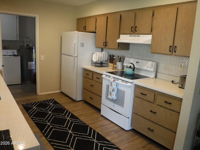 Building Photo - 11029 W Caron Dr