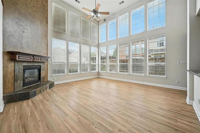 Building Photo - 4667 Wicklow Dr