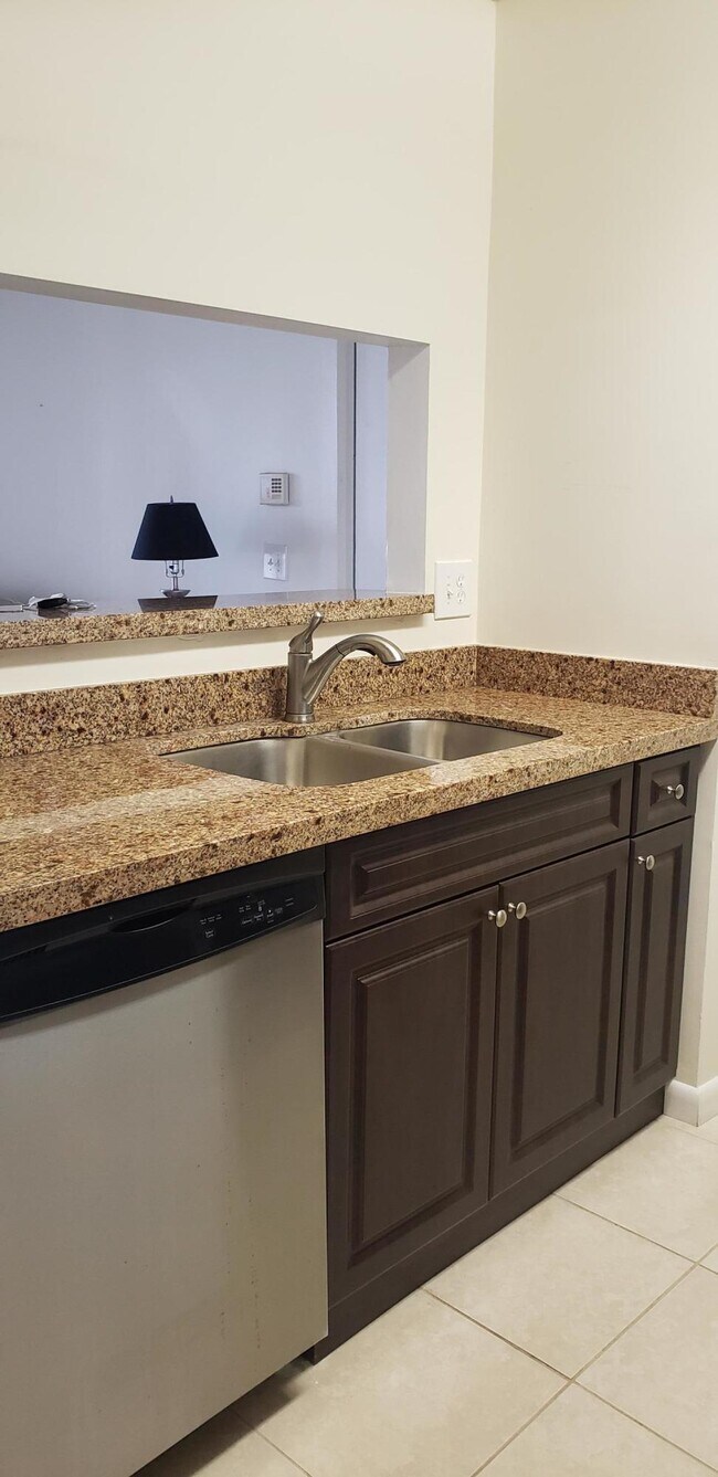 1739 Village Blvd 1739 Village Blvd West Palm Beach FL 33409