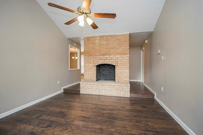 Building Photo - 803 Knob Hollow St