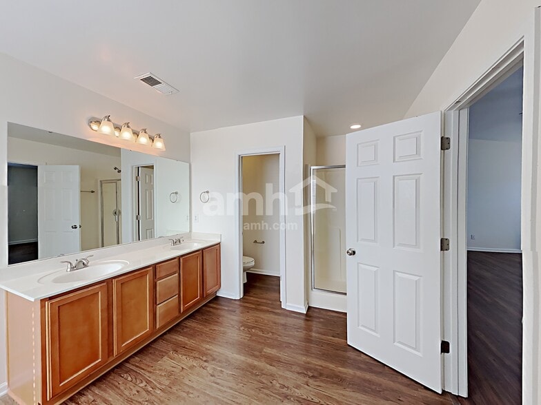 Building Photo - 9015 Goldfields Dr