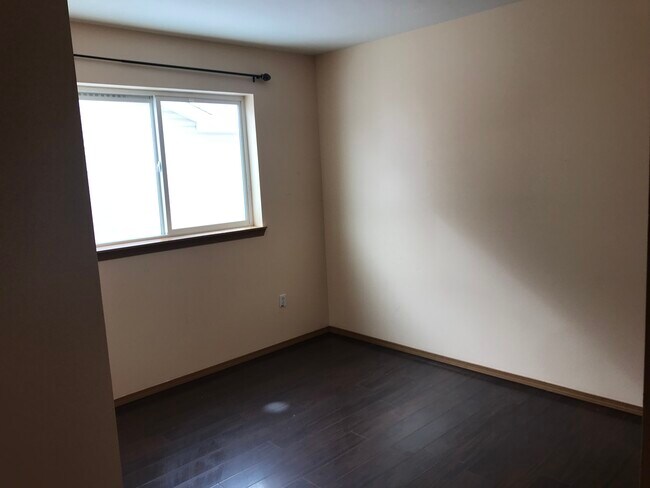 Building Photo - 6507 Chumani Rd