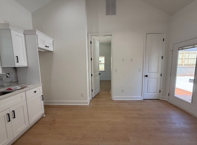 Building Photo - NEW CONSTRUCTION PRE-LEASING FOR AUGUST 2025