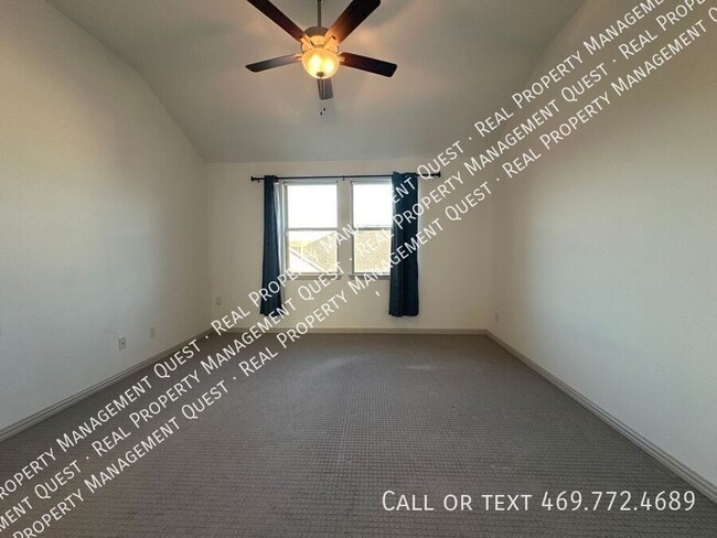 Building Photo - 4553 Cypress Thorn Dr