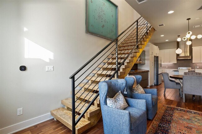 Building Photo - 4325 Banister Ln