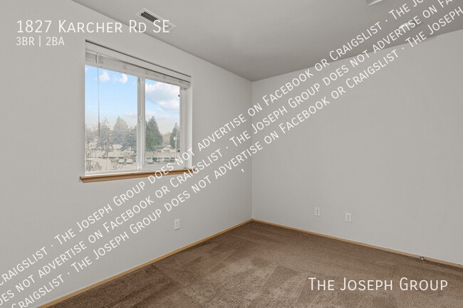 Building Photo - 1827 Karcher Rd SE