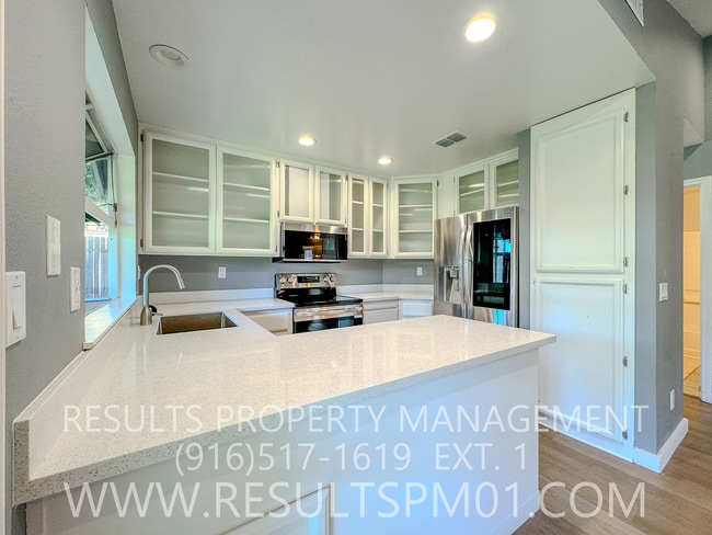 Building Photo - Lovely Upgraded Rocklin Home
