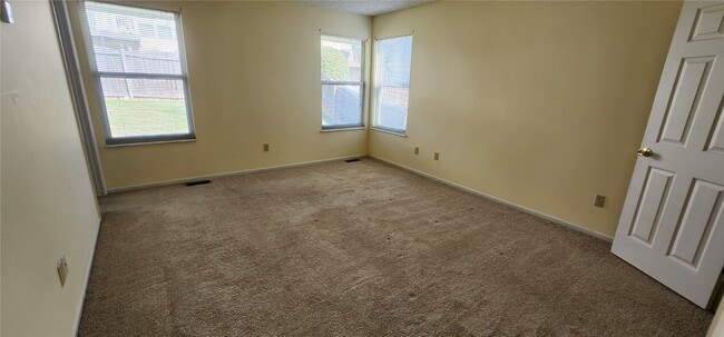 Building Photo - 3712 Olsney Dr