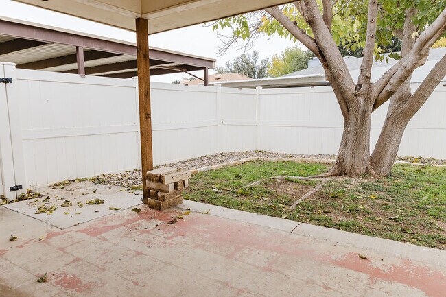 Building Photo - 1105 Gordon Blvd