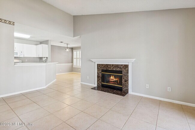 Building Photo - 800 Ironwood Dr