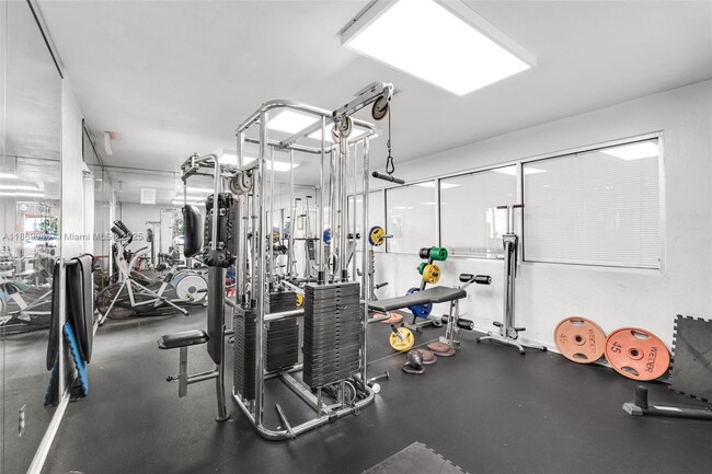 Building Photo - 8307 SW 142nd Ave