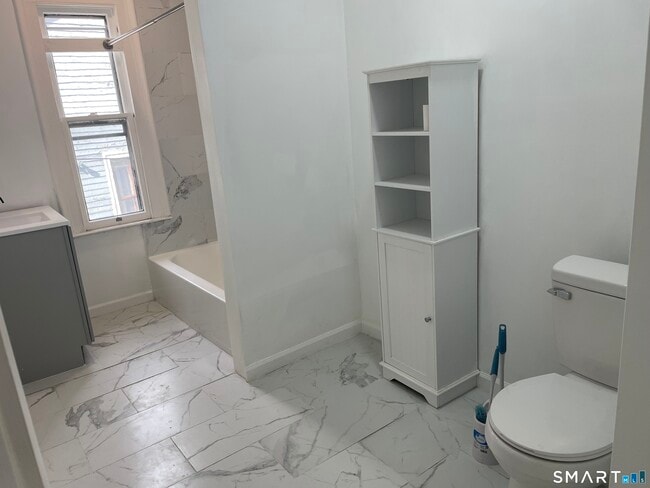 Building Photo - 40 Exchange St